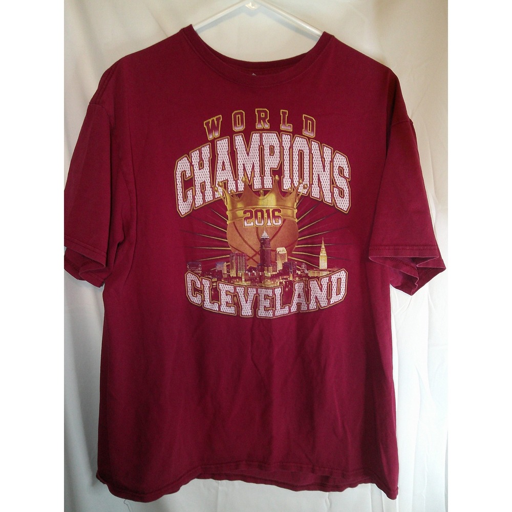 Vintage Cleveland Cavaliers World Champions 2016 T-Shirt Graphic Tee Mens XL